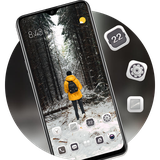 theme.natural.yellow.jacket.man.snow.forest